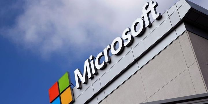 Microsoft-un xalis mənfəəti və gəliri artıb