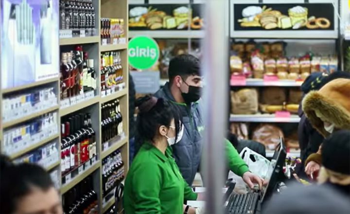 Şirkətlər qrupu hər iki gündən bir market açıb - SAYI 900-ə ÇATIB