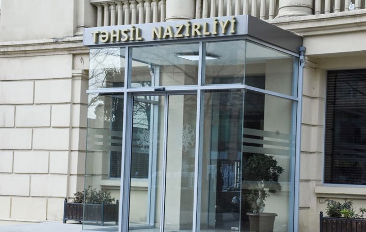 Özəl məktəblərdə əyani təhsil başladı, 2 gün sonra dayandırıldı