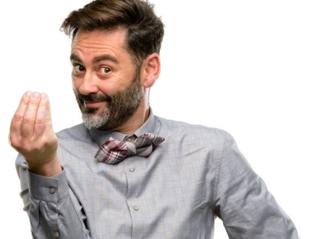 İnfluenser və bloqerlərlə bağlı yeni tənzimləmələr tətbiq olunub