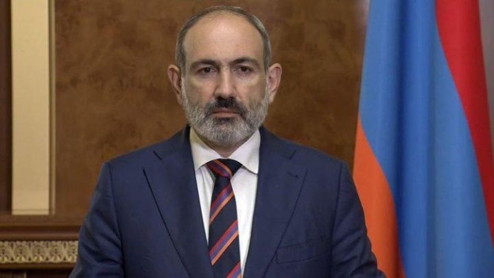 Paşinyan Rusiyaya gedir