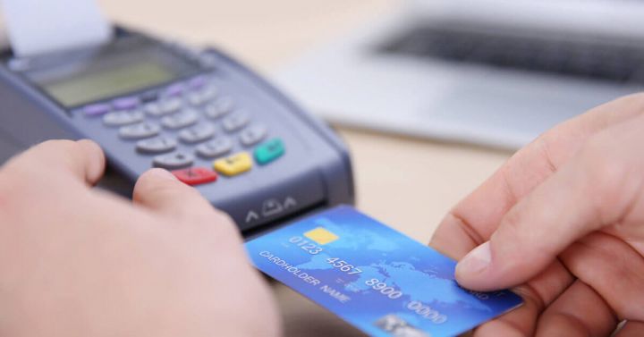 Azərbaycanda nağdsız ödənişlərin həcmi 50%-dən çox artıb