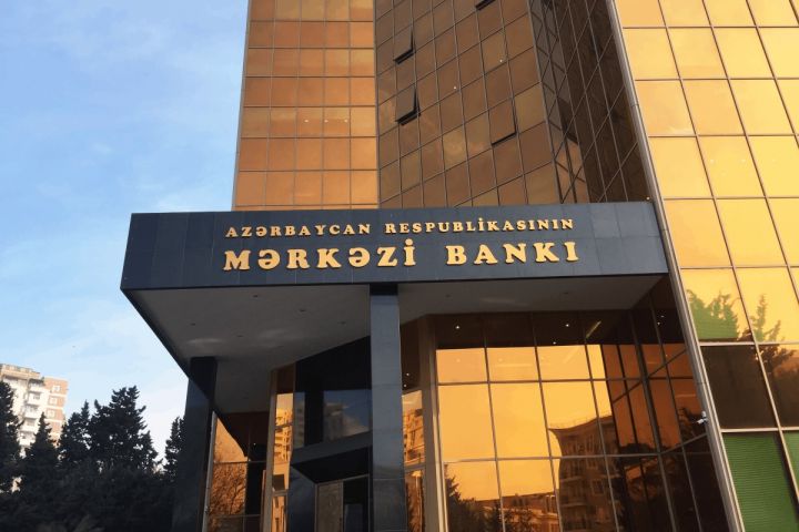 Mərkəzi Bank 2 investisiya şirkətinə xəbərdarlıq edib