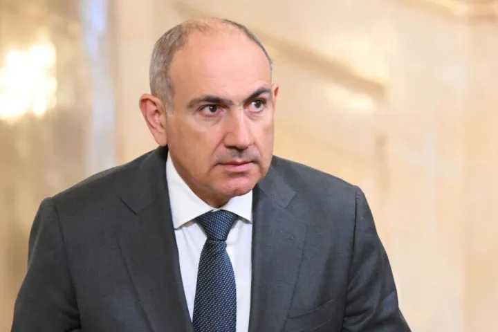 Paşinyan: Ermənistanın yeni Konstitusiyasında Müstəqillik Bəyannaməsinə istinad edilməməlidir